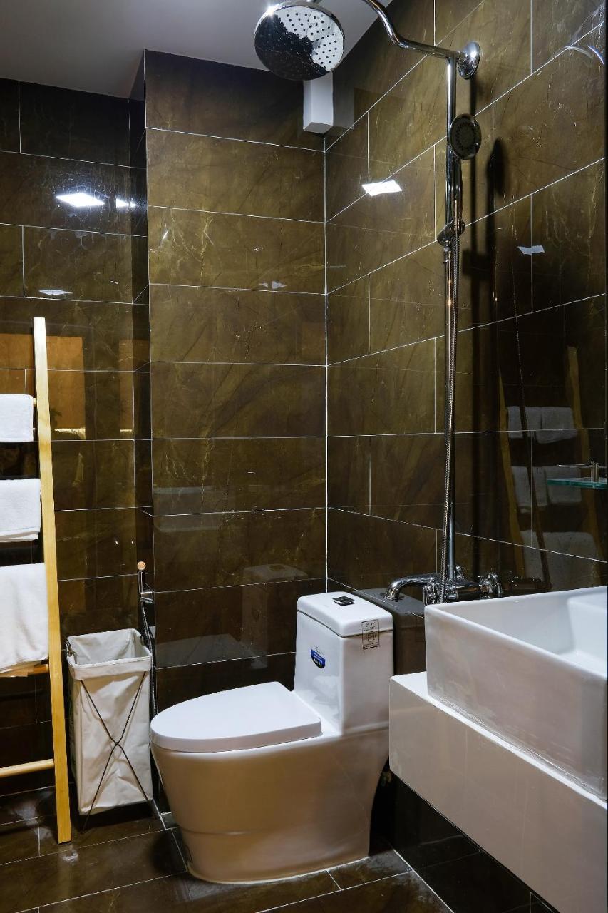Phuong Tran Apartment And Hotel Da Nang Buitenkant foto